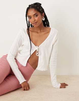 tie front pointelle cardigan in white