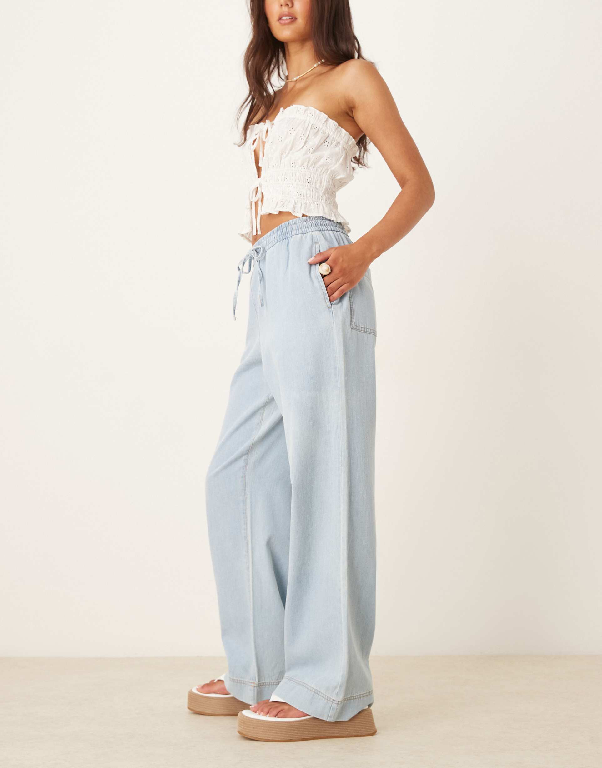 jdy tie waist loose fit jeans in light blue wash