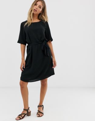 tie waist black dress