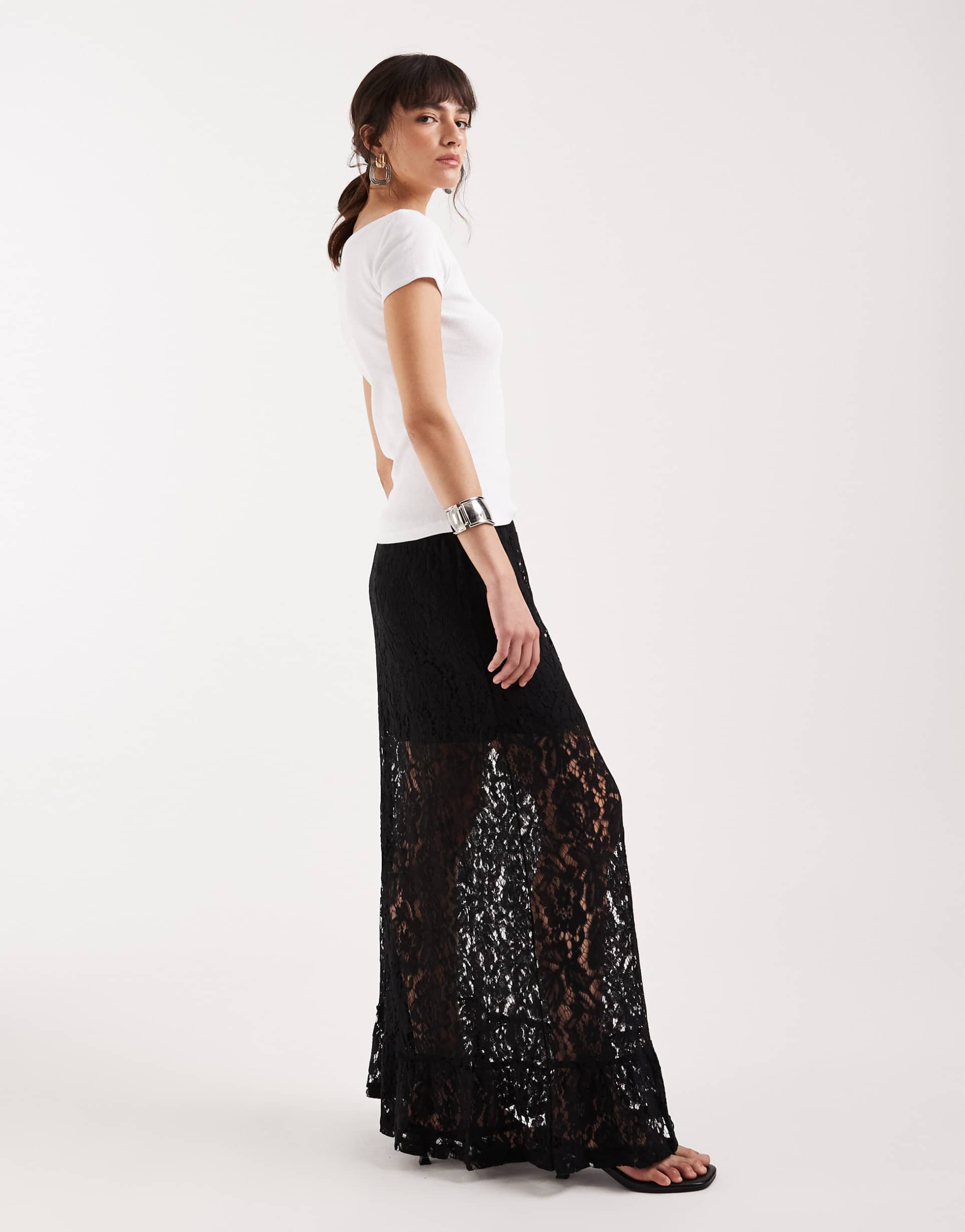 jdy tiered lace maxi skirt with lining in black