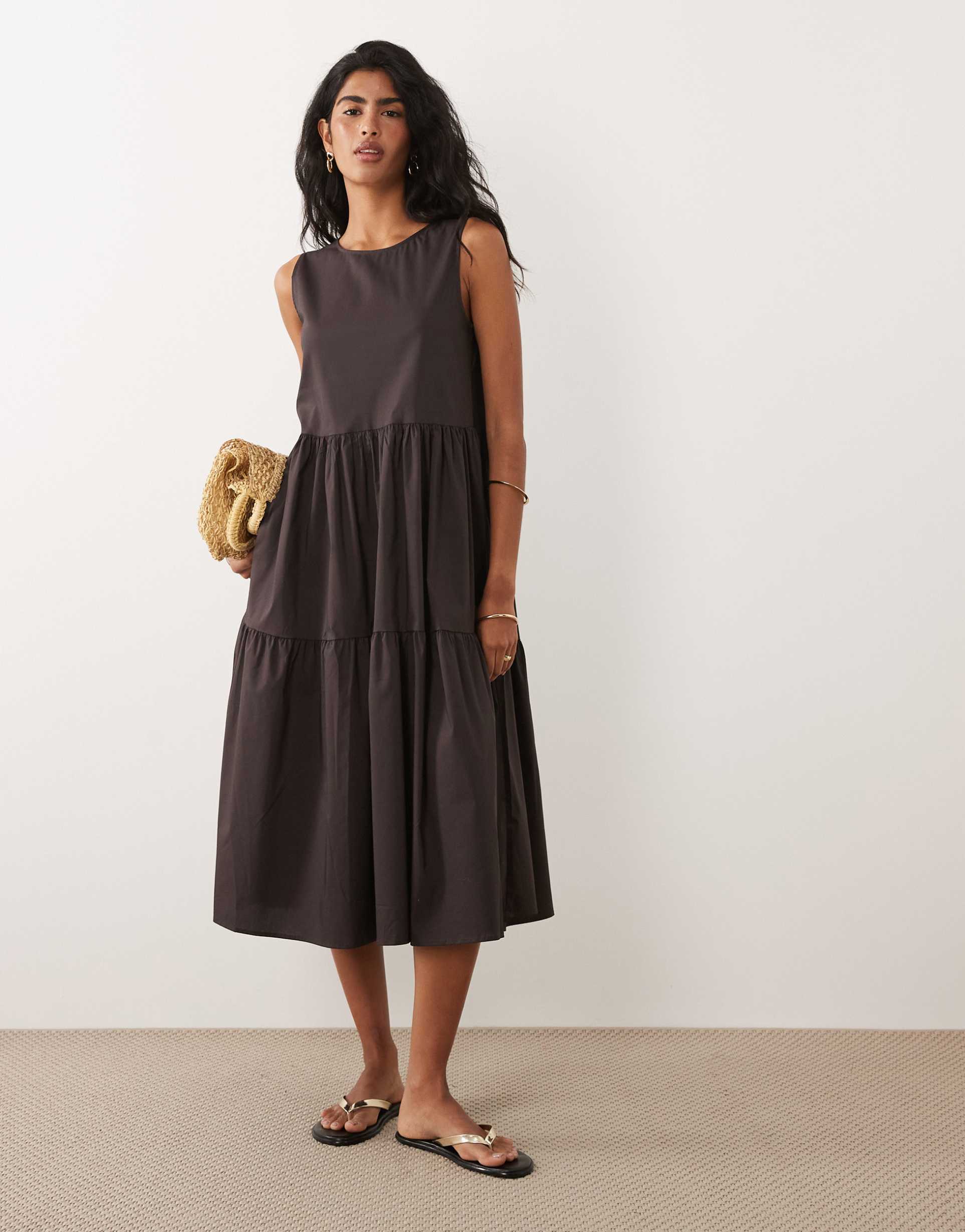 jdy tiered midi dress in brown