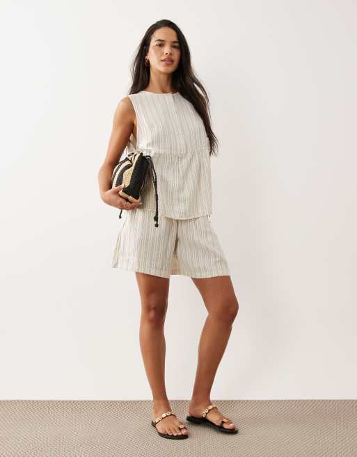 JDY - Top con laccetti laterali color crema gessato nero in coordinato, 2 di 4