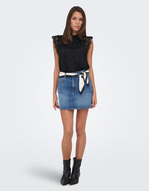 JDY Top in black, 3 of 7