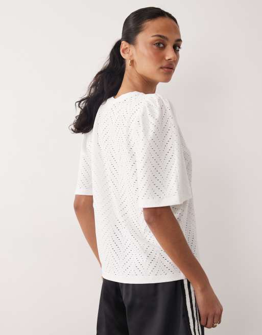 JDY - Top met broderie en lange mouwen in wit, 2 van 4