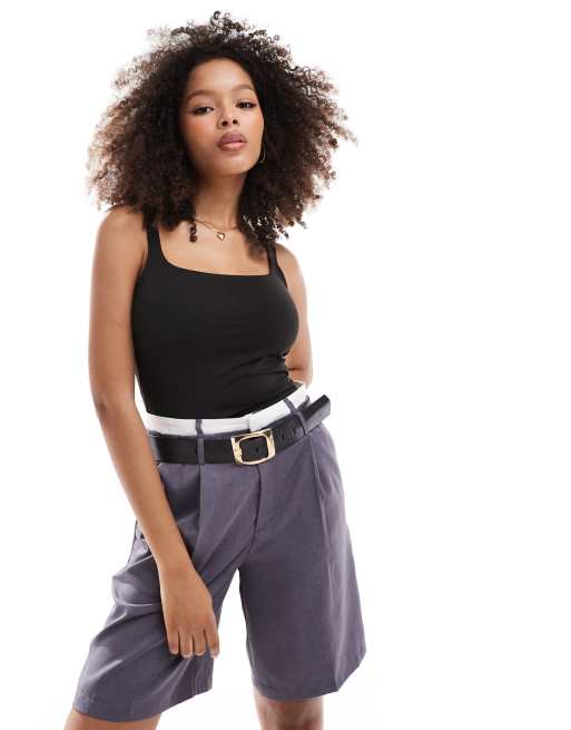 JDY - Top senza maniche nero attillato con scollo rotondo 