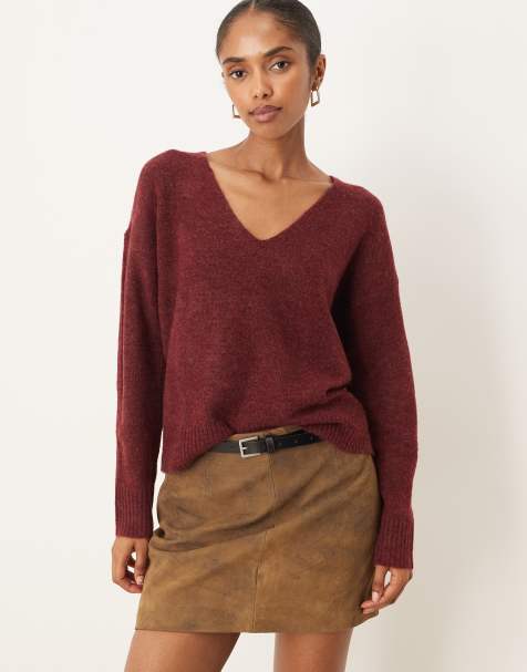 JDY v-neck jumper in burgundy - view 1