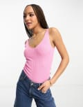 [JDY] JDY v neck knitted singlet top in light pink S Light pink