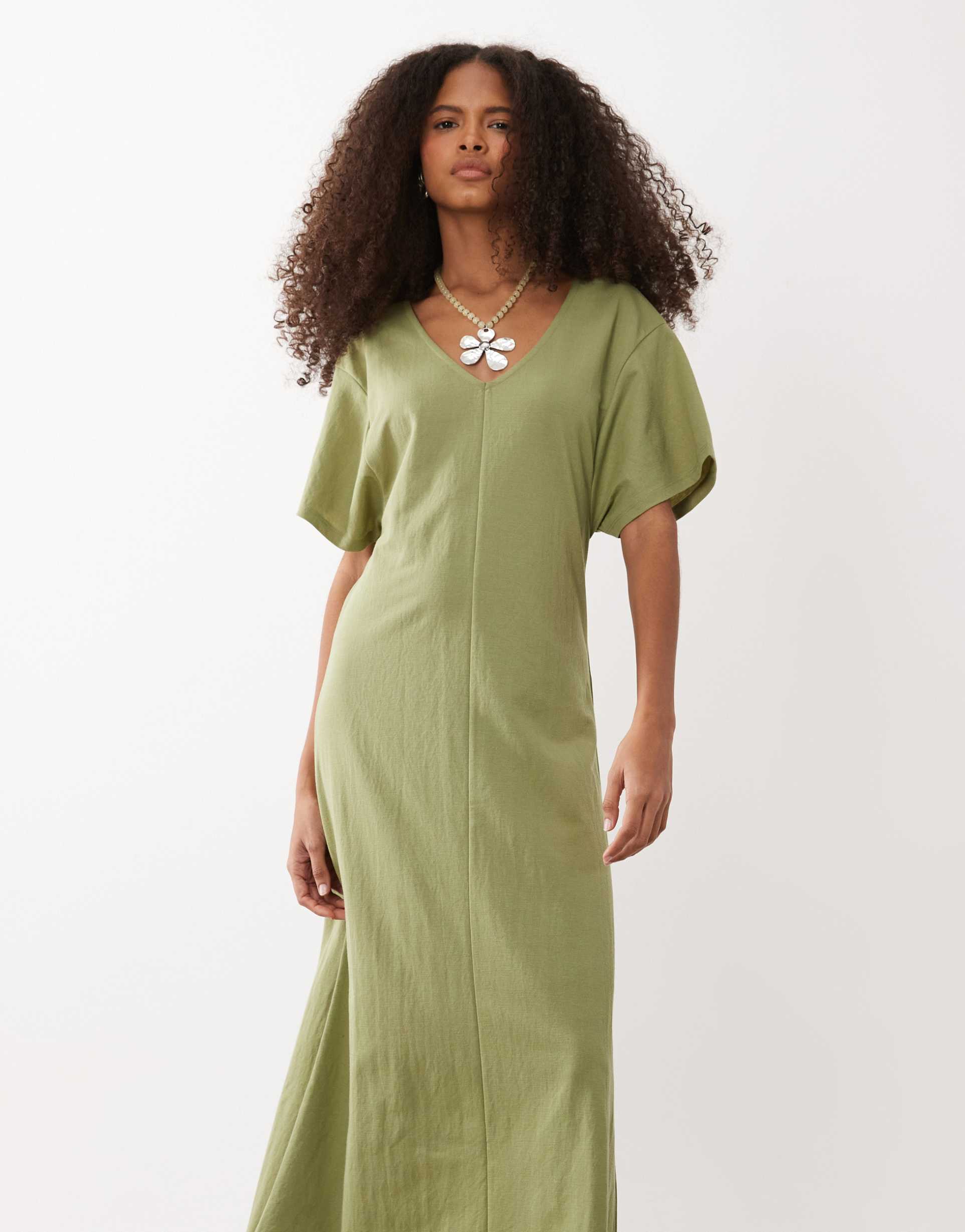 jdy v-neck short sleeve maxi dress in green
