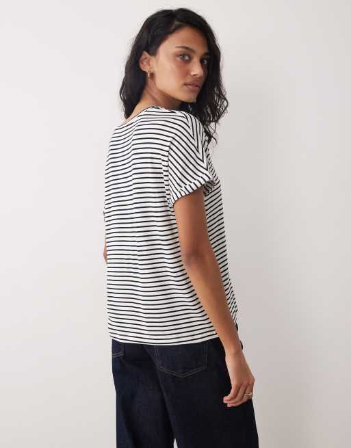 JDY – Weiches T-Shirt in Marineblau mit Streifen, 2 von 4
