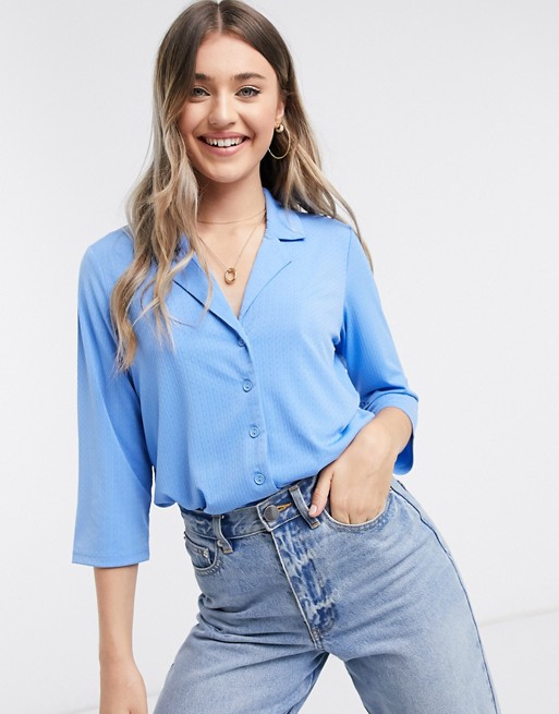 JDY wellina cropped v neck blouse in blue