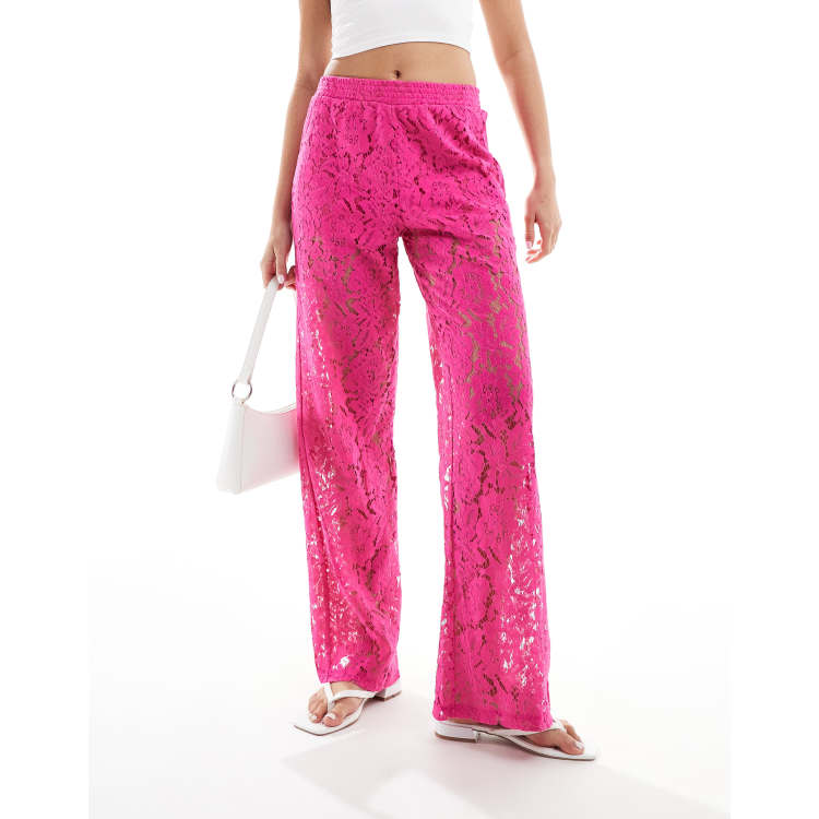 205995189-1-pink?$n_750w$&wid=