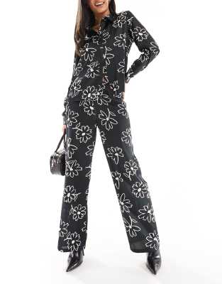 Jdy Wide Leg Pants In Black Floral Print - Part Of A Set