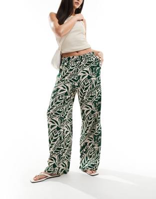 JDY JDY wide leg pull on trouser in beige with tropical print-Neutral