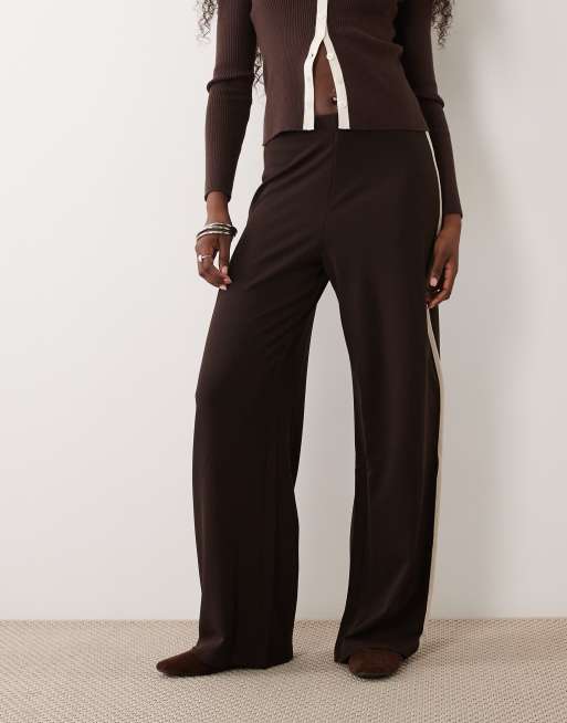 JDY wide leg trousers with side stripe in brown, 3 of 5