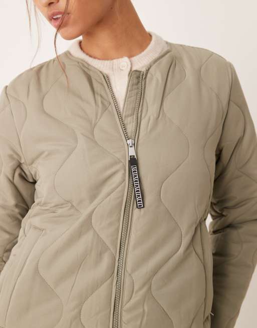 JDY zip through onion quilt coat in sage, 4 of 4