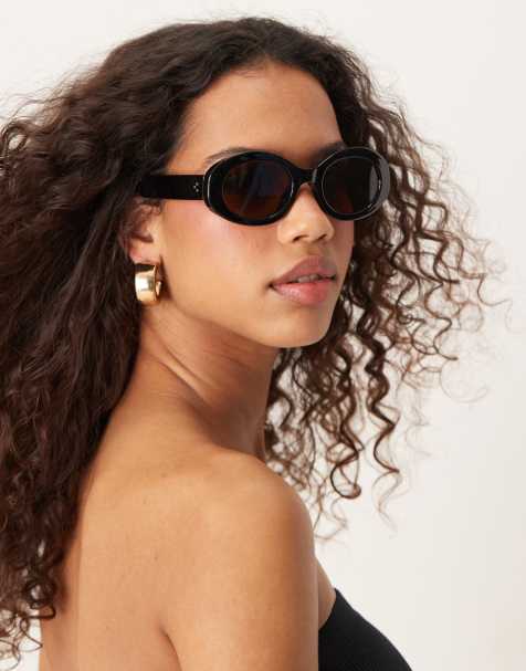 Jeepers Peepers bubble oval sunglasses in black - view 1