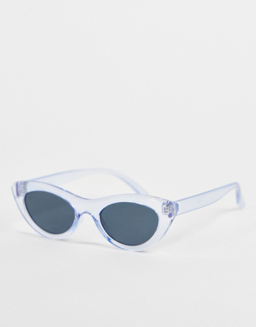 Jeepers Peepers cat eye sunglasses in transparent blue