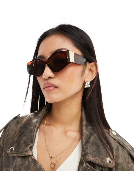 Jeepers Peepers - Cat eye zonnebril in bruin met goud