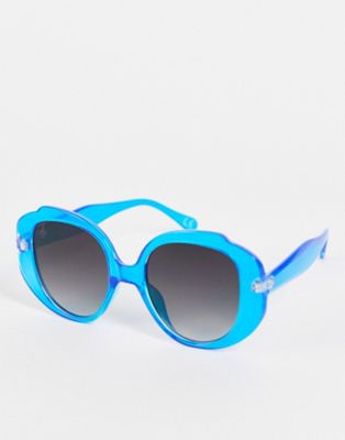 Jeepers Peepers chunky round sunglasses in bright blue