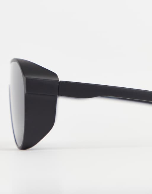Jeepers Peepers chunky round sunglasses with side caps in black, 3 of 4