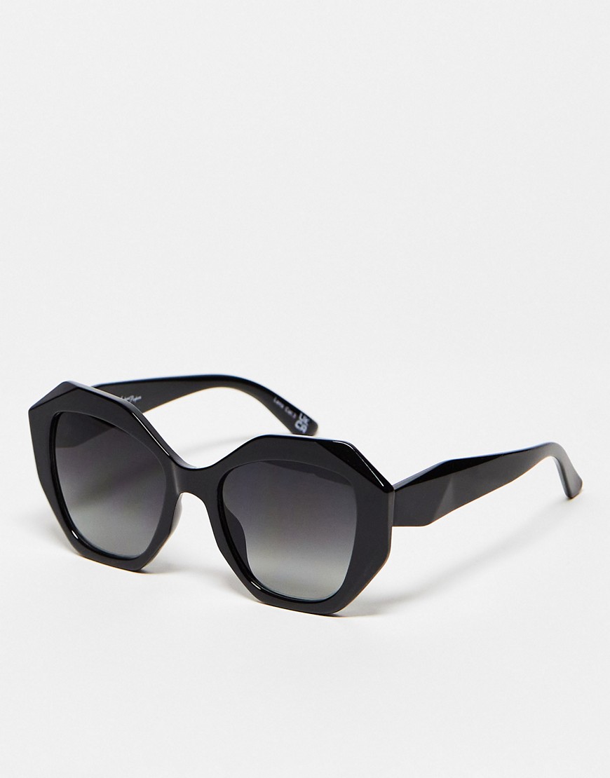 Jeepers Peepers dramatic hexagonal sunglasses in black