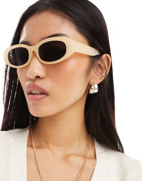 Jeepers Peepers oval sunglasses in yellow - view 1