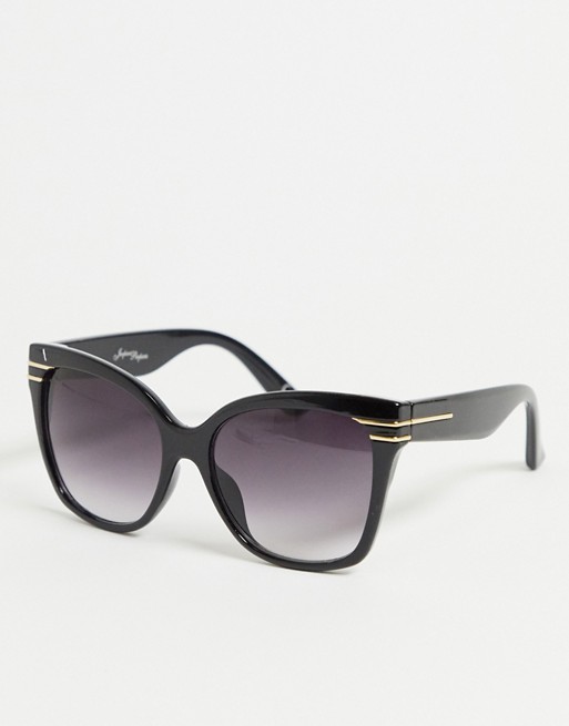 Jeepers Peepers oversized cat eye sunglasses in black
