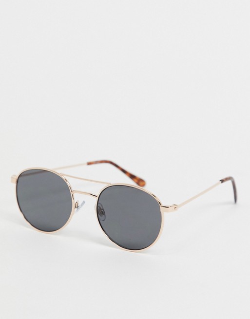 Jeepers Peepers round sunglasses in gold