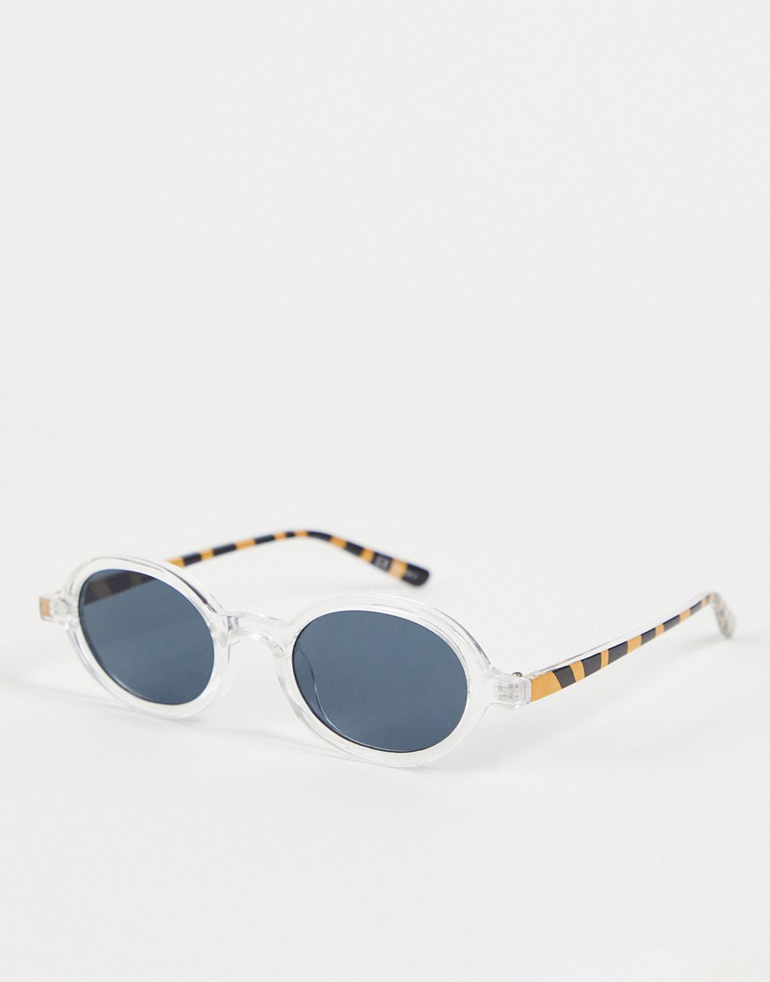 Jeepers Peepers round sunglasses with contrast arms and smoked lens in clear