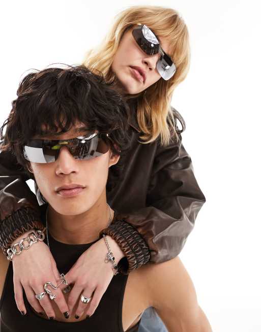 Jeepers Peepers – Silverfärgade solglasögon i Y2K-stil