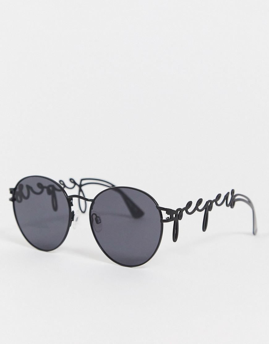 Jeepers Peepers – Solglasögon med märkeslogga på skalmarna-Svart