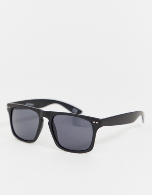 Jeepers Peepers square sunglasses in black