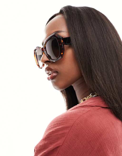 Jeepers Peepers sunglasses in tortoiseshell, 2 of 4