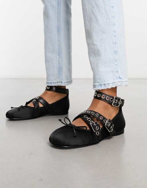 Jeffrey campbell hot sale square toe flats