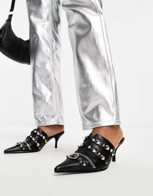 Jeffrey Campbell – Rock On – Pumps in Schwarz mit offener Fersenpartie und Nietenbesatz 