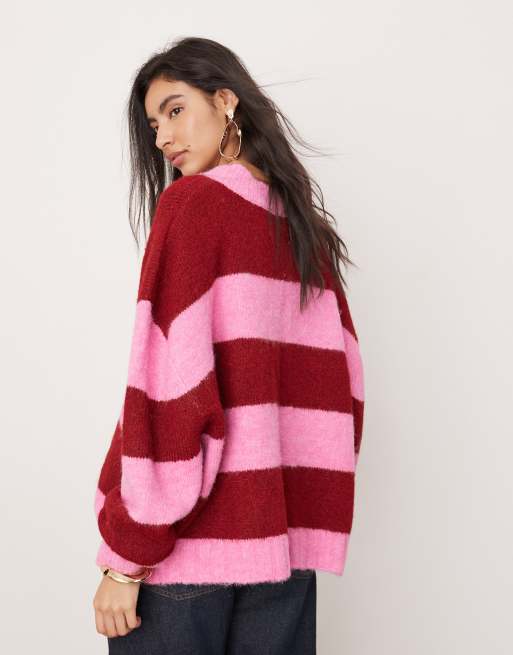 Jersey a rayas rosas y rojas extragrande con cuello redondo de punto de ASOS EDITION, 4 de 4
