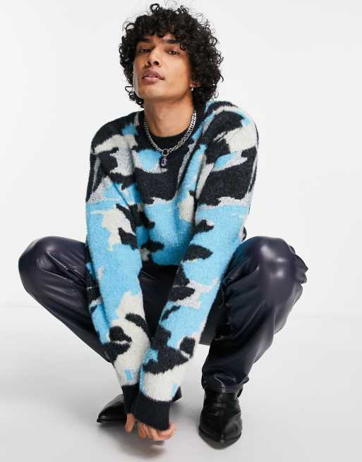 Jersey azul con estampado de camuflaje de punto de hilo afelpado de ASOS DESIGN
