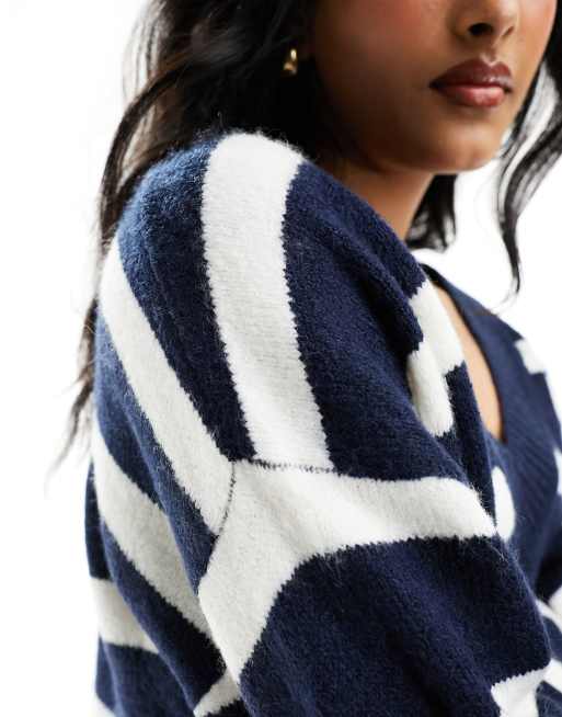Jersey azul marino a rayas blancas con cuello de pico de Pimkie, 2 de 4