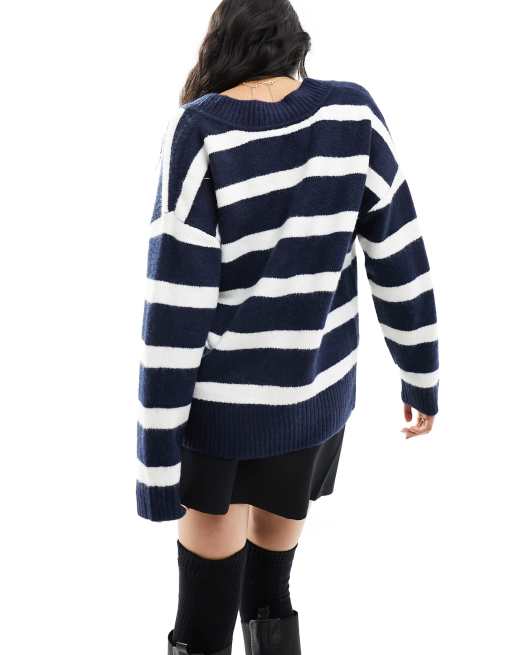 Jersey azul marino a rayas blancas con cuello de pico de Pimkie, 4 de 4