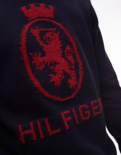 Jersey azul marino y rojo con diseño de emblema de Tommy Hilfiger, 5 de 5
