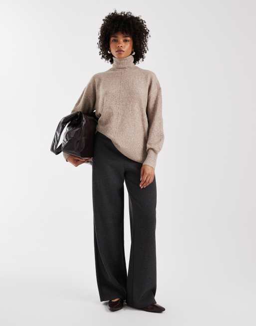 Jersey beis jaspeado con cuello vuelto y mangas voluminosas de punto de Vero Moda, 2 de 4