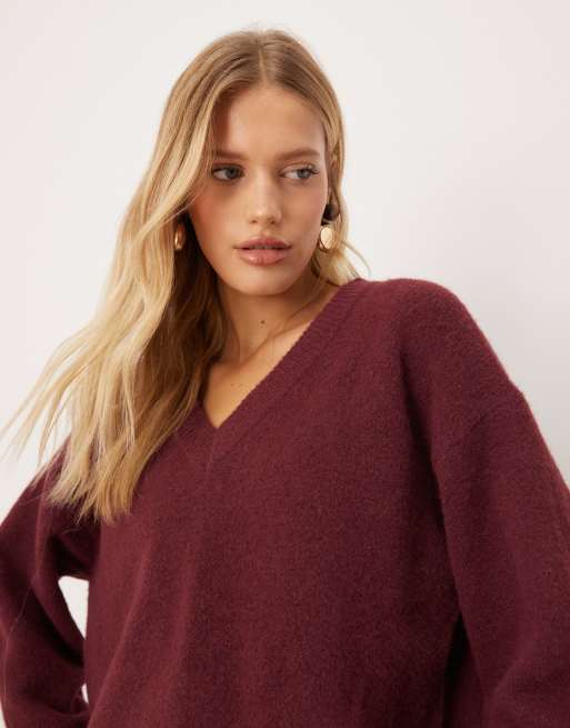 Jersey burdeos extragrande con cuello de pico de punto de Abercrombie & Fitch, 3 de 4