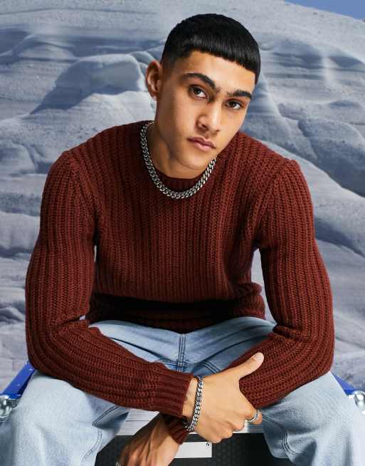 Jersey castaño con cuello redondo de punto inglés de canalé grueso de ASOS DESIGN