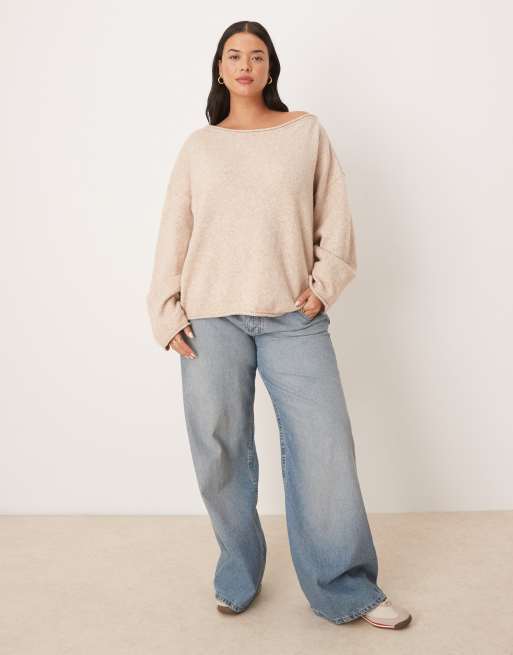 Jersey color avena holgado con escote Bardot de ASOS DESIGN Curve, 4 de 4