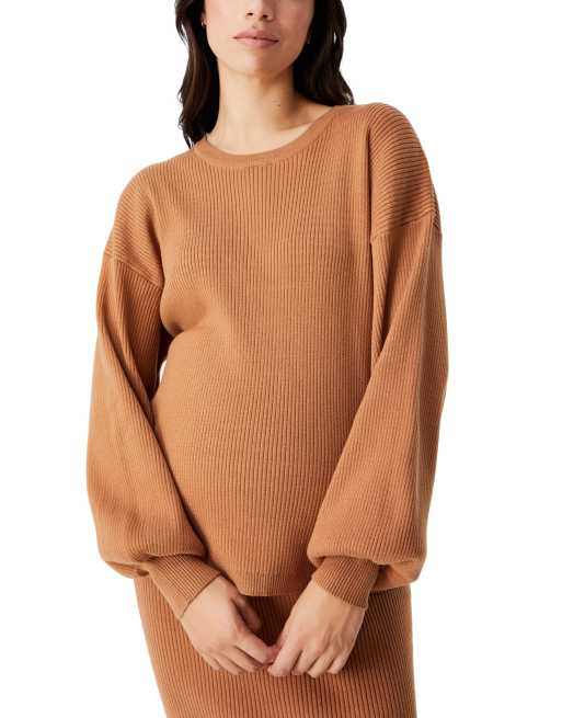Jersey color camel con cuello vuelto de Cotton:On Maternity