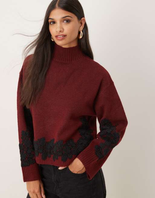 Jersey color ciruela con cuello alzado y detalle posicional en la cintura y la manga de encaje de ASOS DESIGN
