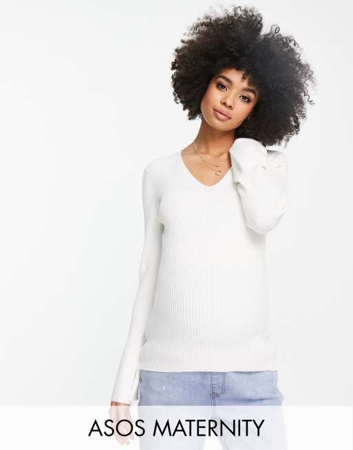 Jersey color crema con cuello de pico de canalé de ASOS DESIGN Maternity