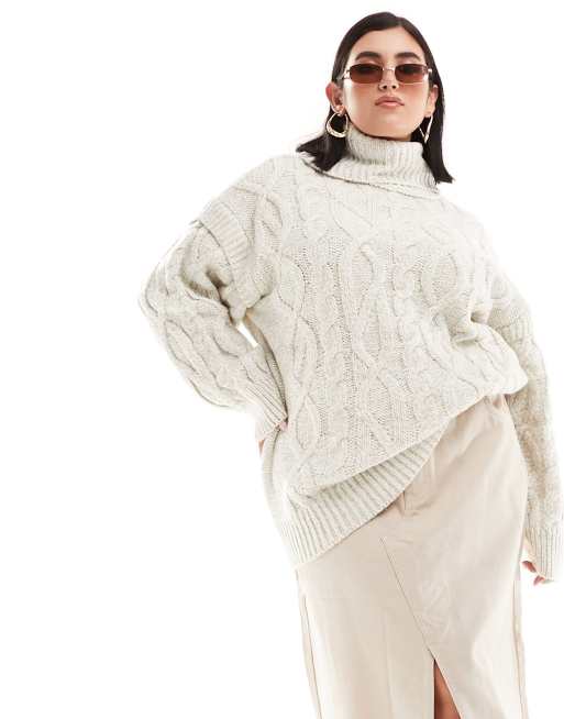 Jersey color crema con cuello vuelto de punto de ochos de River Island Plus