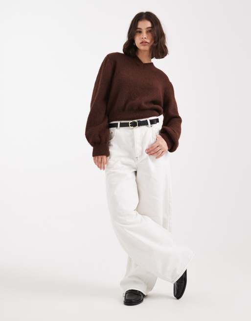 Jersey marrón chocolate con mangas estilo blusón, cuello de pico subido y cintura ceñida de ASOS DESIGN, 4 de 4