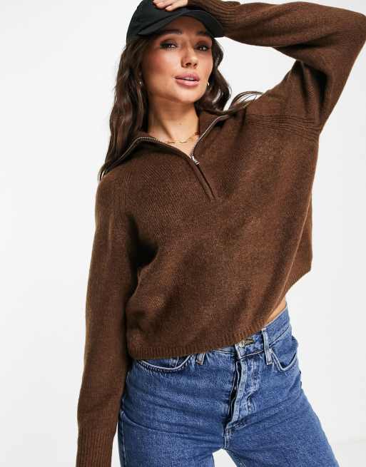 Jersey marrón mullido con cuello de cremallera de ASOS DESIGN (parte de un conjunto)